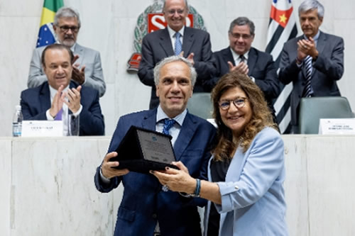 FFM - HCFMUSP é homenageado na Assembleia Legislativa do Estado de São Paulo por seus 80 anos